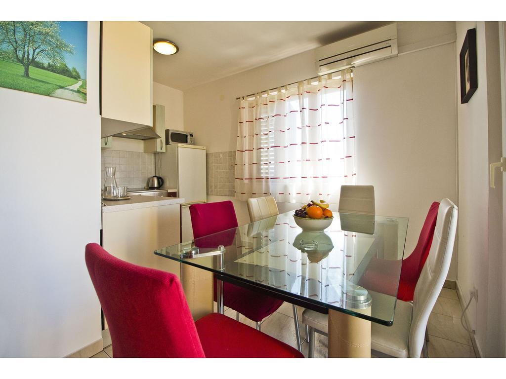 Apartment Calypso Спліт Екстер'єр фото