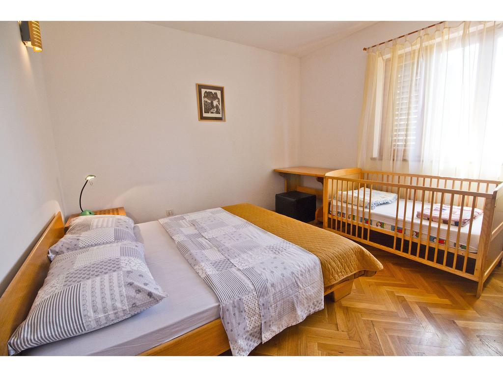 Apartment Calypso Спліт Екстер'єр фото