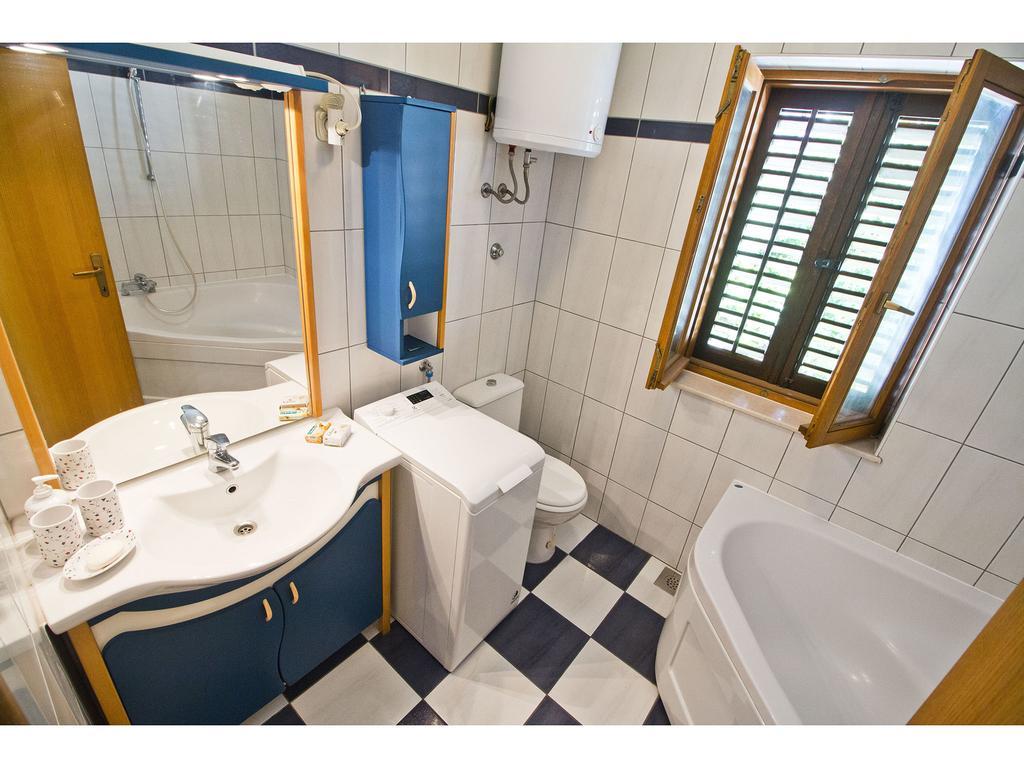 Apartment Calypso Спліт Екстер'єр фото