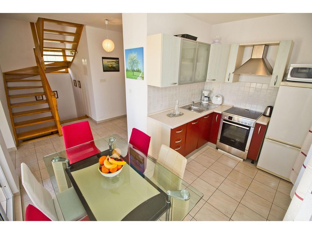 Apartment Calypso Спліт Екстер'єр фото